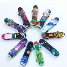 6/12/48PCS Finger Skateboard Set, Professional Mini Finger Skateboard Fever, Desktop Finger Skateboard Puzzle Stress Reduction Toys, Birthday Party Gift, Gift Bag Filler, Pinata Filler, Random Color,Party Fillers Gifts,Finger Board,Games,Toys Games,Mini Toys Birthday,Mystery Games
