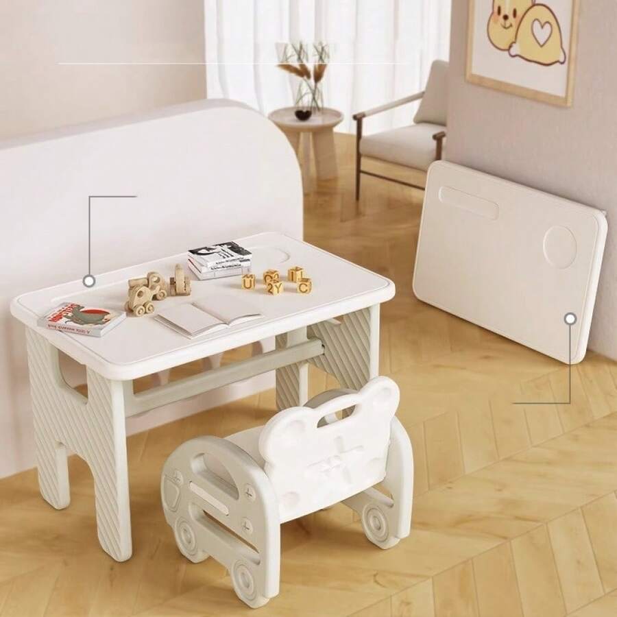 Kids Desks & Desk Sets