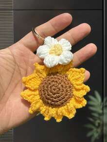1 件向日葵白花钥匙链吊坠 - 甜美花卉装饰，手工编织汽车吊坠，包袋配饰 - 彩色 - 查看 2