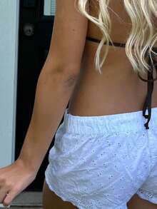 Women's Summer Casual Hollow Out Lettuce Trim Shorts Y2K Drawstring Tie Up Waistband Floral Eyelet Mini Shorts Cute Lounge Shorts For Beach Vacation Outwear - 白色 - 查看 6