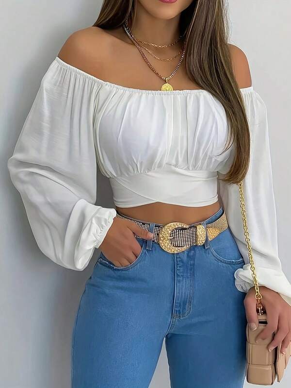 Blusa curta feminina lisa com amarração cruzada nas costas - ombro de fora, manga comprida, microelasticidade, comprimento regular, camisa sexy para estilo /fofo/Y2K - perfeita para o outono