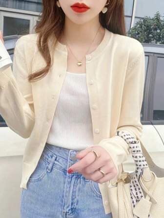 女士优雅燕麦米色开衫 - 7 粒扣前开口设计，加厚袖子，圆领，纯色，多季节百搭针织毛衣，适合休闲和正式穿着，日常舒适，质地光滑