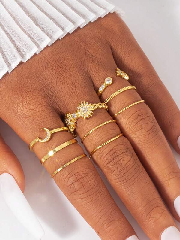 1/6/9pcs Elegant Sparkling Copper 18K Gold Plated Cubic Zirconia Moon, Star, Sun Stacking Ring Set For Women, Daily Wear Jewelry, Gift For Friends