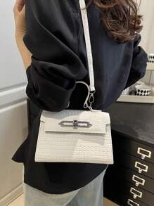 Fashionable New Solid Color Flip Metal Buckle Mini Handbag, Classic And Versatile Elegant Checkered Indentation Square Women's Shoulder Crossbody Bag, Suitable For Shopping, Wallets, Shopping, Young Women, College Students, Newcomers, And White-Collar Workers. They Are Very Suitable For Offices, Universities, Work, Business, Commuting, Outdoor Activities, Travel, And Outings