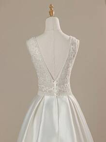 New Gorgeous Sleeveless Deep V-Neck High Slit Wedding Dress, White