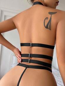 Halter Heart Ring Cutout Chain Floral Lace Sheer Garter Belt Lingerie Set 3 Piece - Foil Emas Hitam 2 - View 2