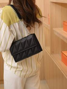Quilted Pattern Chain Square Bag Fashion Quilted Crossbody Bag, Women's Chain Shoulder Bag, Minimalist Flap Square Purse , Small Bags - Black - View 3