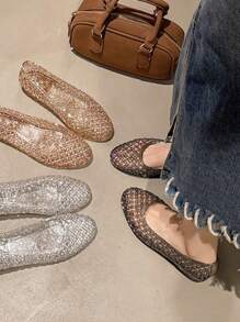 Women's Fashion Crystal Jelly Shoes, Flat Hollow Breathable Glitter Soft Bottom Non-Slip Princess Basic Sandals