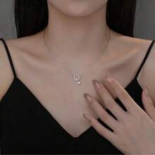 1 Piece Of Fashionable S925 Sterling Silver Star Moon Necklace For Women Niche Light Luxury Moon Clavicle Chain Versatile Star Zirconia Foot Silver Jewelry