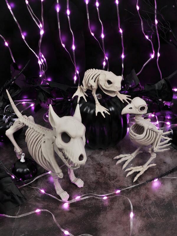 3PCS Halloween Skeleton Frog Skeleton Dog Plastic Animal Skeleton Crow With Movable Joints For Halloween Parties Courtyard Garden Lawn Ghost House Cemetery Prop Decoration ﻿