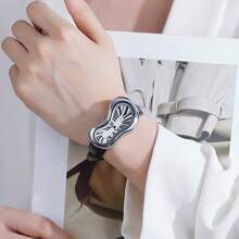 1 件女士石英表，金色和银色，不对称扭曲 Y2K 手表，时尚、复古、高端设计，防水石英腕表 - 均碼 - 查看 7