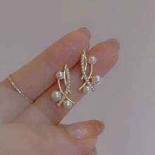 Cross Line Faux Pearl Earrings For Girls Fresh Gold Color Ear Piercing Women Accessories Daily Wear Delicate Jewelry Korean Fashion Faux Pearl Stud Earrings For Women Modern Design Gold Color Ear Earrings With Shiny Girls Jewelry