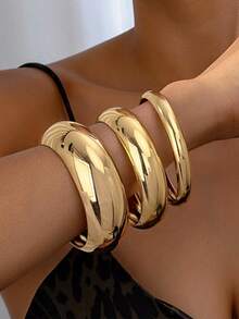 Set 3 Gelang Logam Elegan Bergaya Vintage, Lebar dan Besar, Sederhana dan Bergaya untuk Wanita, Cocok untuk Liburan, Pesta, Kencan, Hadiah, dan Pakaian Sehari-hari - Yellow Gold - View 34