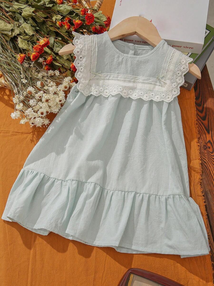 Girls' Lightweight Sleeveless Plaid Dress, Spring/Summer - Green - View 1