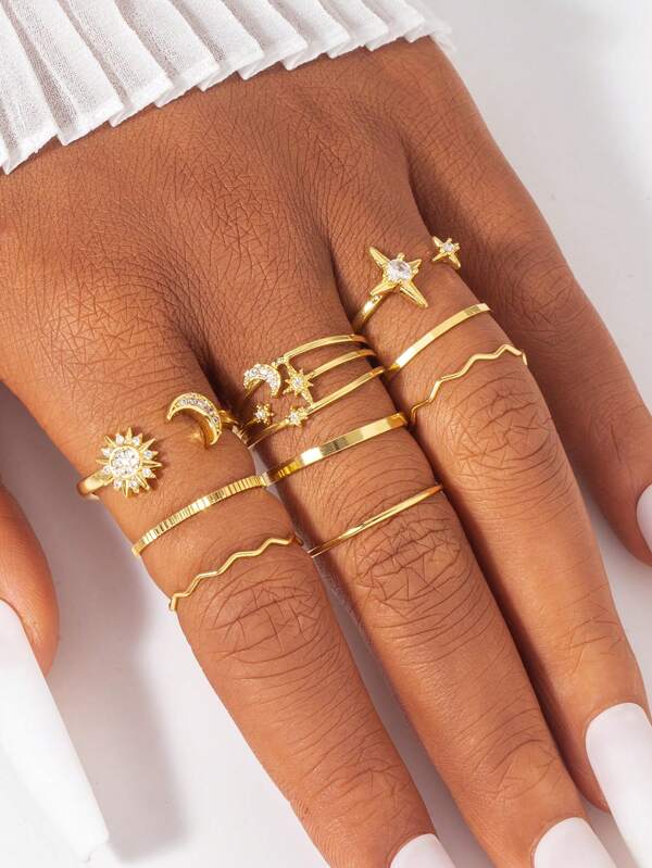 1/6/9pcs Exquisite Copper Electroplated 18K Gold Cubic Zirconia Star/Moon/Sun Stacking Ring Set, Jewelry Gift For Women And Friends