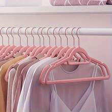 40/20/10/5/1 pezzi Grucce in velluto extra resistenti con gancio rotante a 360° - Non scivoloso, salva spazio per cappotti, pantaloni e abiti, grucce in plastica bianca, adatte per rastrelliera, facile installazione, grucce in velluto. Design non scivoloso per le spalle, senza cuciture, ultra sottile, adatto per armadi per adulti, organizzatore salvaspazio per armadi, superficie rivestita in polvere, adatto per camera da letto, scuola, conservazione domestica