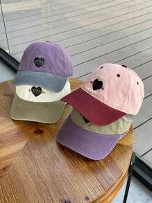 1 Stück Retro Kontrast Farbe Baseballkappe mit Herz und Buchstaben Stickerei, amerikanischer Lässig Stil, geeignet für Frühling/Sommer Outdoor Reisen Sonnenschutz, modischer vielseitiger Sportshut