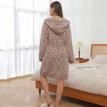 Bearberry Hooded Robe Cozy Leopard Robe Lightweight Soft Plush Bathrobe With Pockets For Women - Linen/Abu-abu Hangat - View 6