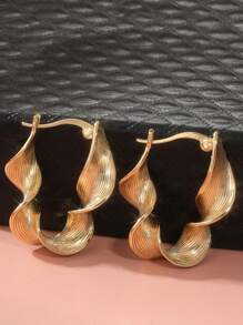 Boucles d'oreilles créoles classiques à la mode pour femmes, accessoires élégants pour soirée, le cadeau parfait pour elle