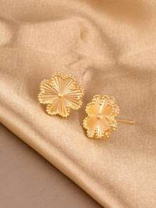 一对心形和四叶草设计时尚耳环，适合女孩情人节 - 均碼 - 查看 4