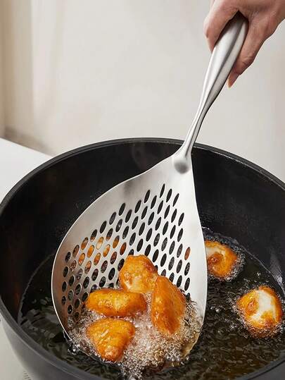 Stainless Steel Strainer + Large Frying Scoop, 2-In-1 Pasta Strainer And Frying Scoop, Kitchen Accessories, Essential Kitchen Tool Gift, Space-Saving Kitchen Storage, Christmas Kitchen Gift