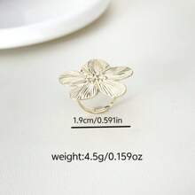 1 pieza Anillo ajustable de metal con flor retro de 5 pétalos sobredimensionada, pendientes versátiles de uso diario de alta gama