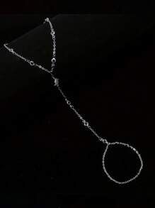 1 pièce Chaîne pour la main avec hexagone orné de strass couleur argent pour femme, accessoire de bijouterie mode pour soirée et banquet