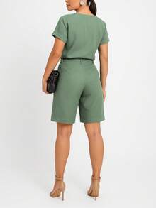Women's Linen Set - Basic Blouse With Small V Neckline And Tailored Cycling Shorts | Elegance And Comfort - 薄荷綠 - 查看 5