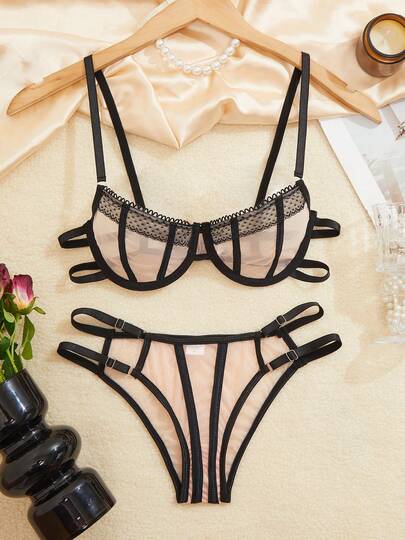 Women's Nude Sheer Fashionable Alluring Sexy Design Lingerie Set, Comfortable Form-Fitting Ladies Bra And Sexy Sheer Panties