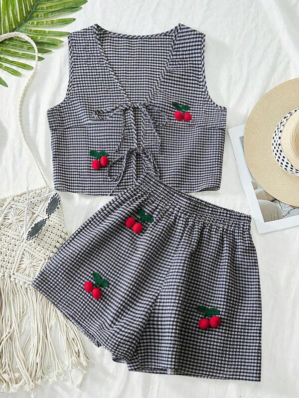 Set van geruit kersenrood vest en korte broek, minimalistische mode geschikt voor de zomer
