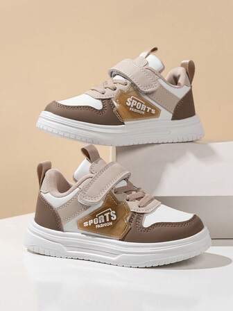 1双男童休闲轻便机甲风格儿童运动鞋，适合所有季节