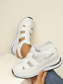 2025 Autumn New Style Women's Hole Shoes Solid Color Versatile Fashion T-Shaped Women's Sandals Wear-Resistant Breathable Non Hollow Women's Sports Sandals Outdoor Beach Travel Women's Wedge Sandals, Sandals That Can Be Worn For Commuting To Work And Students In Class,Women's Rain Boots, Perfect For Office Workers To Wear On Rainy Days. Thick Sole And Platform Heel, With A Significant Heightening Effect.