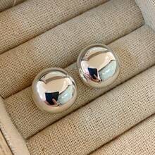 1 Pair Minimalist Metal Round Stud Earrings For Women, Suitable For Holidays, Birthday, Date, Party, Vacation, Casual Wear, And Commute - Gold - View 6