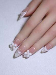 蝴蝶结指甲装饰闪光梨白和裸色 100% 手工制作按压指甲 10 片杏仁法式手工指甲可重复使用假指甲片 DIY 指甲产品适合女性和女孩四季使用指甲棒和指甲锉指甲用品指甲