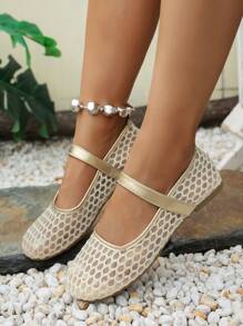 1 Pair Girls' Mesh Embroidered Heart & Rhinestone Lattice Design Flat Hollow Slip-On Shoes, Cute Princess Style, Fashion, Soft & Lightweight, Round Toe, Closure, Matching Mom's Size, Suitable For 2-14 Years Old Girls, All Seasons, Party, Holiday