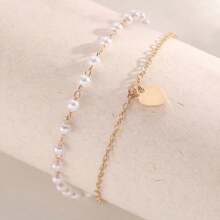 Pulseira feminina versátil com pingente de corrente dupla e pérolas artificiais, ideal para deslocamentos, dia a dia e encontros