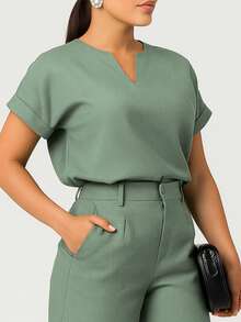 Women's Linen Set - Basic Blouse With Small V Neckline And Tailored Cycling Shorts | Elegance And Comfort - 薄荷綠 - 查看 6