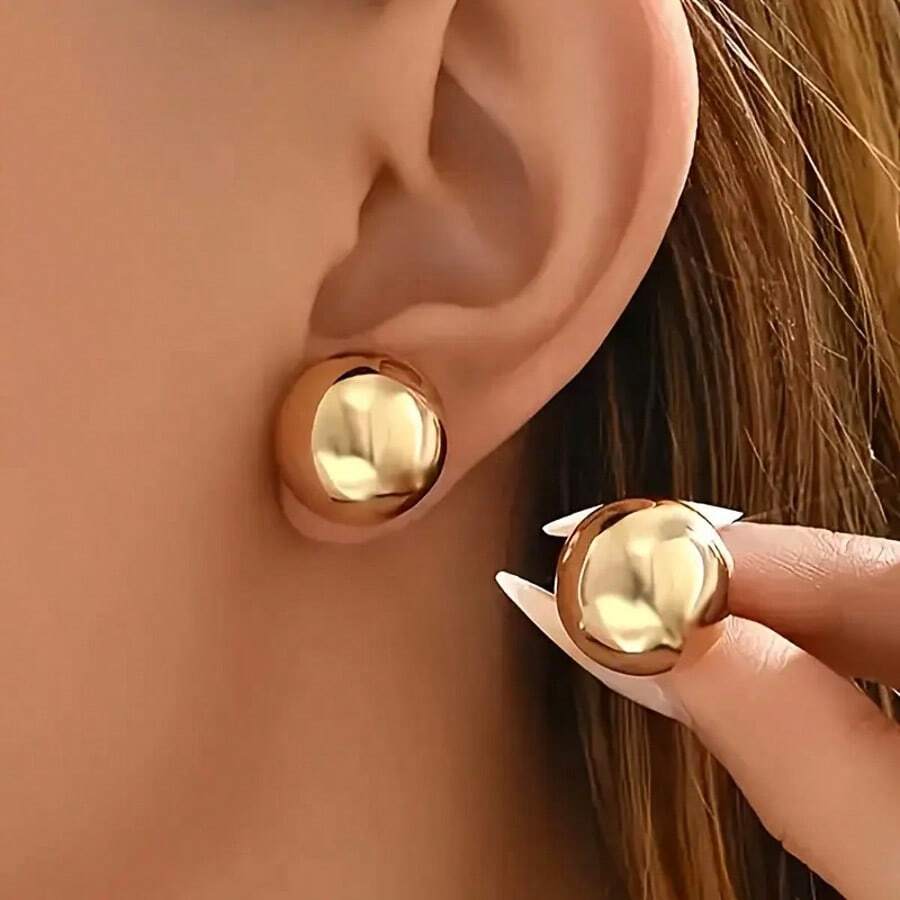 1 Pair Minimalist Metal Round Stud Earrings For Women, Suitable For Holidays, Birthday, Date, Party, Vacation, Casual Wear, And Commute - Gold - View 1
