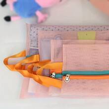 4 件装旅行网状收纳袋 - 带拉链封口的悬挂式收纳袋，可机洗涤纶材质，适用于洗漱用品、服装、内衣、便携式节省空间的手提箱和行李袋，多色设计，可见内容设计旅行必需品旅行配件旅行包假期返校学校用品收纳袋宿舍必备大学