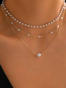 1pc European Style Pearl Necklace Jewelry For Women, Layered Versatile Retro Fashion Necklace, Suitable For Autumn/Winter Sweaters