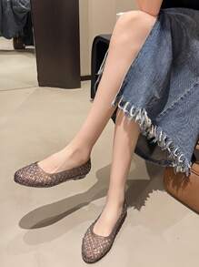 Women's Fashion Crystal Jelly Shoes, Flat Hollow Breathable Glitter Soft Bottom Non-Slip Princess Basic Sandals
