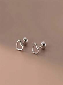 1 Pair Of Hollowed-Out Heart-Shaped Ear Studs With Heart-Shaped Screws