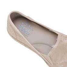 Skechers 女士休闲轻便户外运动运动鞋，适合日常通勤，舒适便捷，113025-NAT - 自然色 - 查看 6