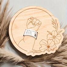 Brazalete de hospital para recién nacido con grabado como recuerdo, regalo personalizado para bebé, tablero de fibra de madera cortado con láser, brazalete conmemorativo del embarazo para el Día de la Madre y el Día del Padre