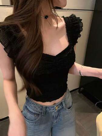 Elastic Lace Blouse With Sweet Minimalist Design, Versatile And Casual Short Top, Slimming