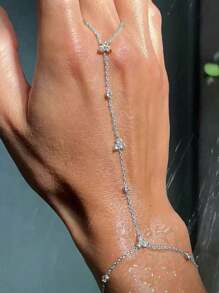 Bohemian Crystal Finger Ring Bracelet Hand Chain Harness Rhinestone Gold Hand Jewelry For Women Dainty Accessory