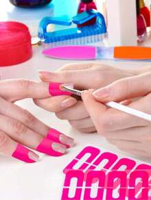 50/30/10 Piezas Pegatinas protectoras de uñas con forma de U, Pegatinas antidesbordamiento de esmalte de uñas para un solo uso, Pegatinas de arte de uñas para evitar el desbordamiento del esmalte, Herramientas para pintar uñas en aerosol