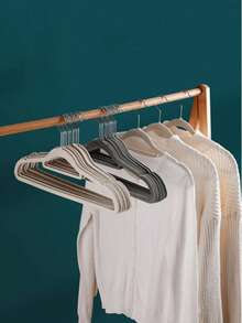 [存储和组织 - 新款衣架] 8 件植绒衣架，防皱整理专家，防滑衣架，加厚裤架，节省衣柜空间的存储，成人植绒衣架，防止肩部变形，可堆叠衣架，重型夹克衣架 - 均碼 - 查看 2