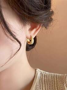 1 Pair Simple, Elegant, Luxurious Refined French Retro Casual Everyday Copper Material Hoop Earrings For Women