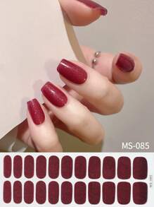 22/44/66/88片装免烤灯软胶美甲贴纸，简约纯色美甲按压式贴纸，哥特风闪粉全覆盖美甲贴纸，多种尺寸可选，黑色、白色、红色、圣诞节、万圣节、深绿色、粉色、黄色、香槟金等多种颜色。 - 彩色 - 查看 21